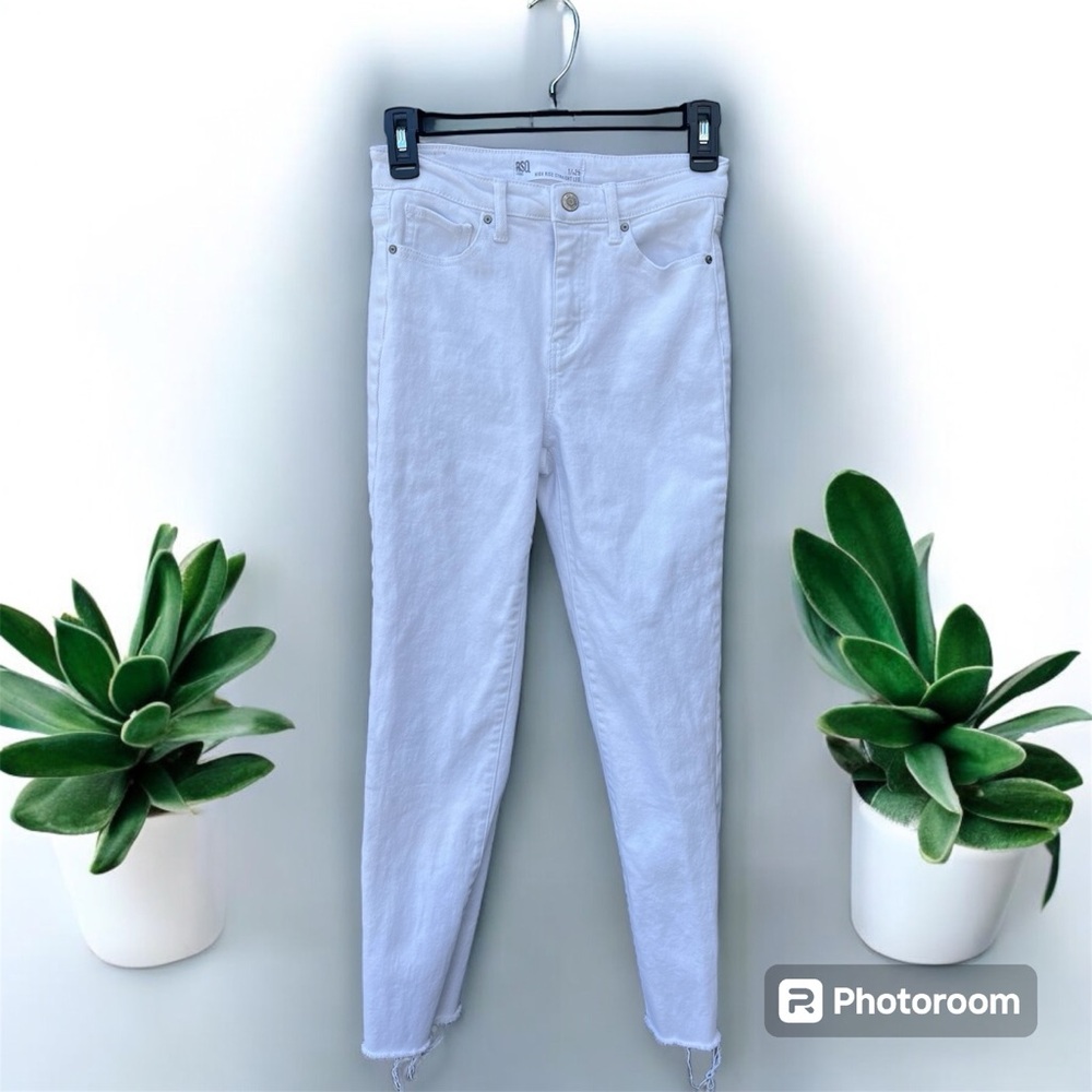RSQ High Rise Straight Leg White Jeans Size 1